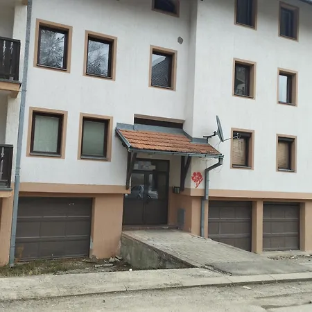 Ela * زلاتيبور